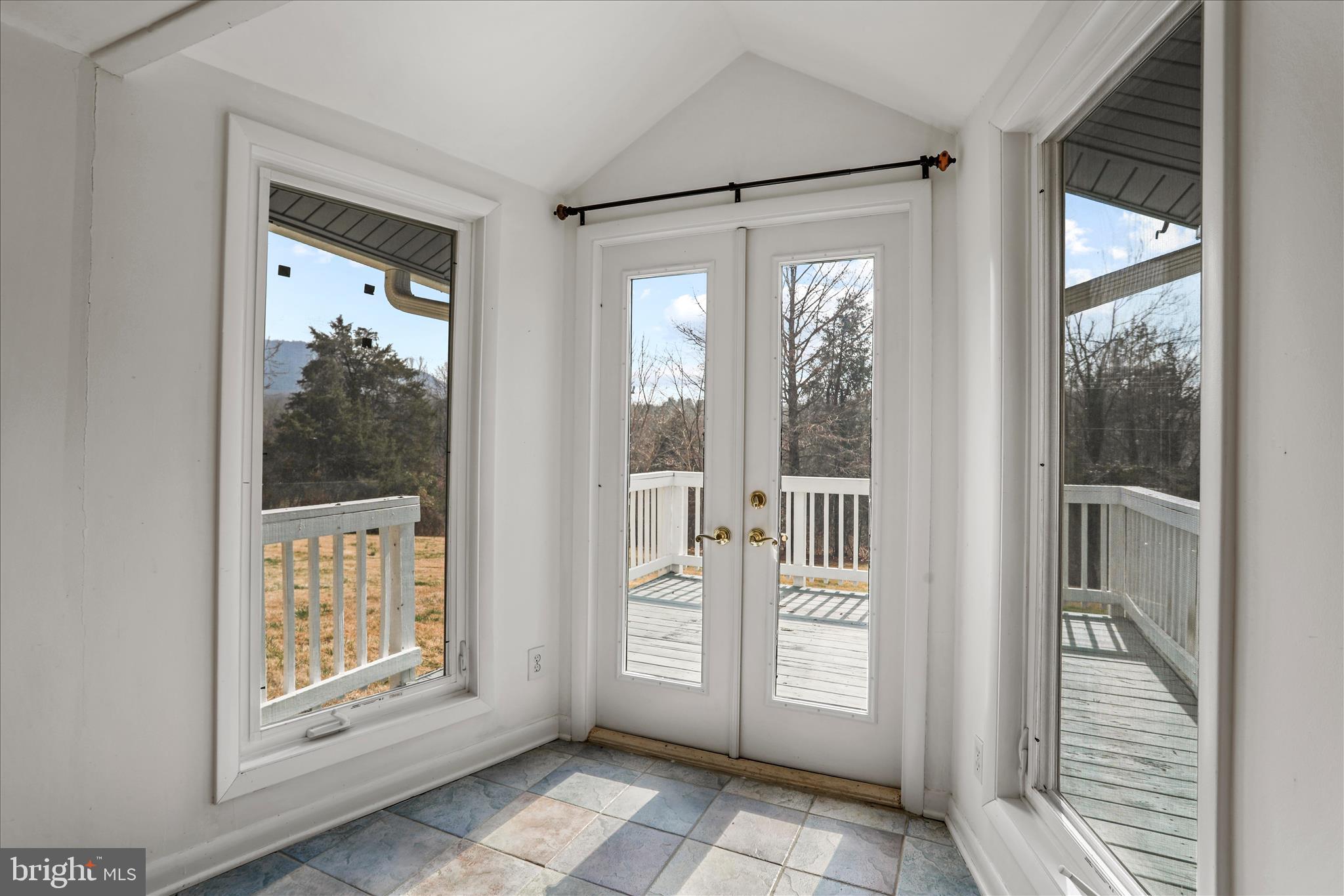 565 South River Road Front Royal, VA 22630 - Photo 35 of 68