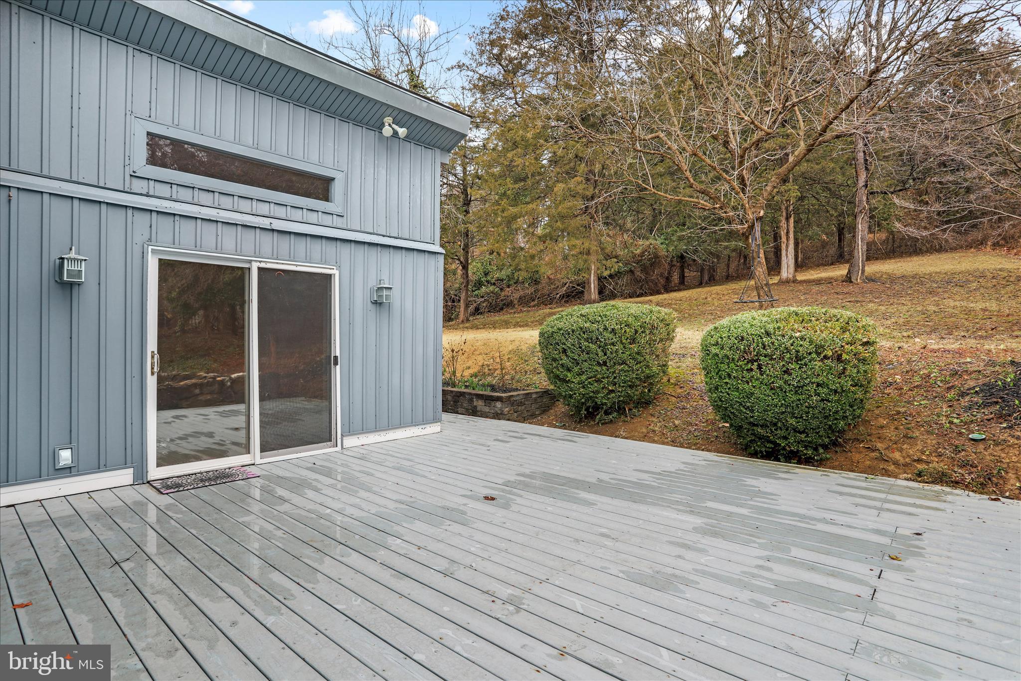 565 South River Road Front Royal, VA 22630 - Photo 50 of 68 a view of a backyard of a house