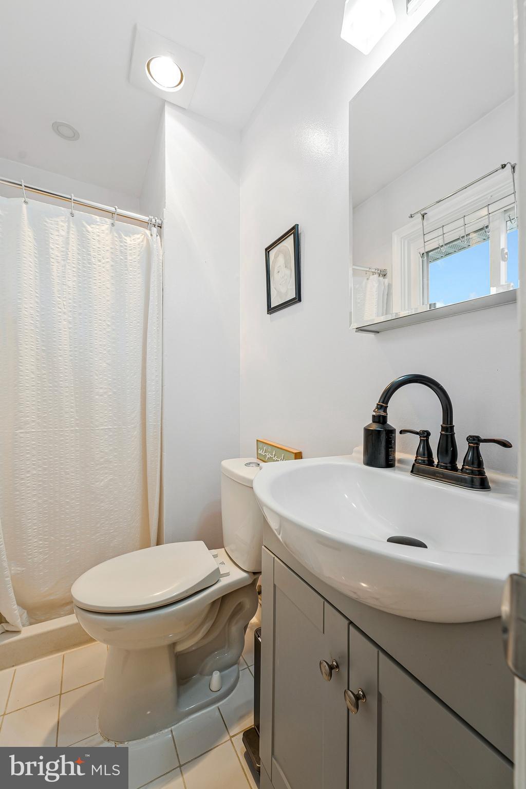 106 North Harrison Road Sterling, VA 20164 - Photo 11 of 23 bathroom 1