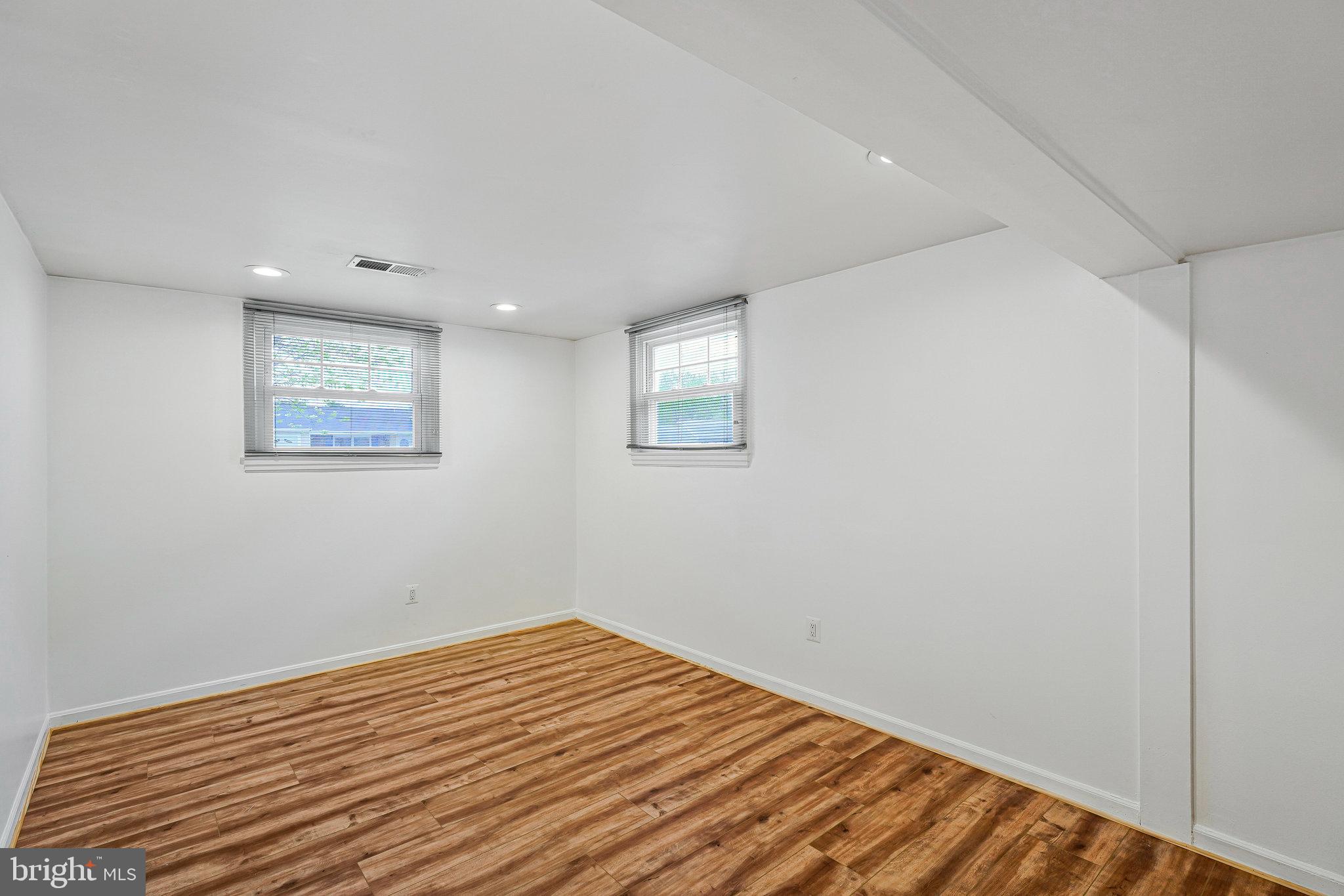 106 North Harrison Road Sterling, VA 20164 - Photo 16 of 23 bedroom 5