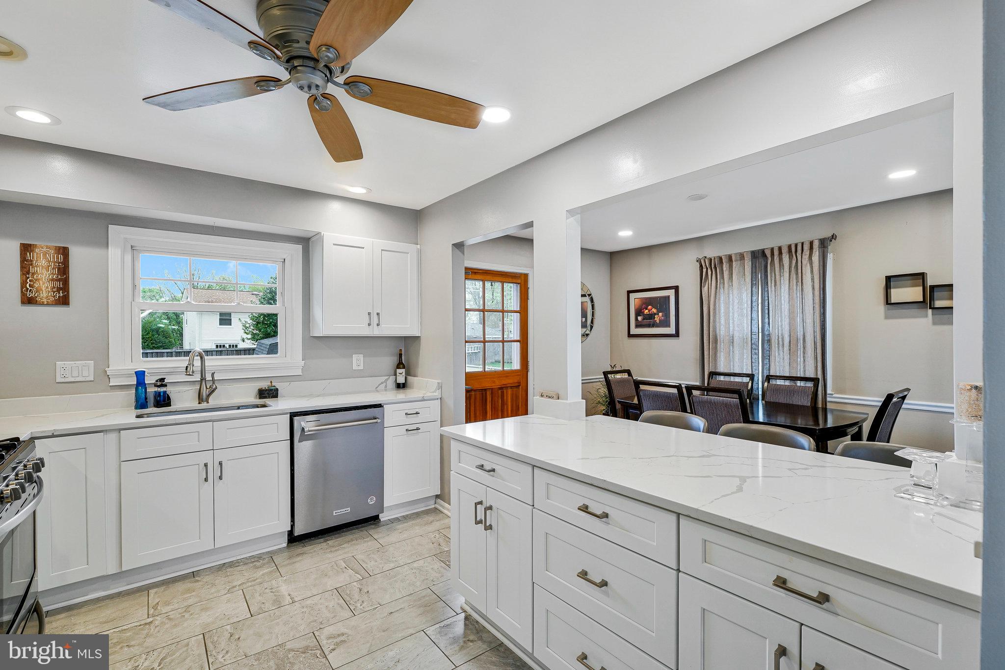 106 North Harrison Road Sterling, VA 20164 - Photo 6 of 23 Kitchen
