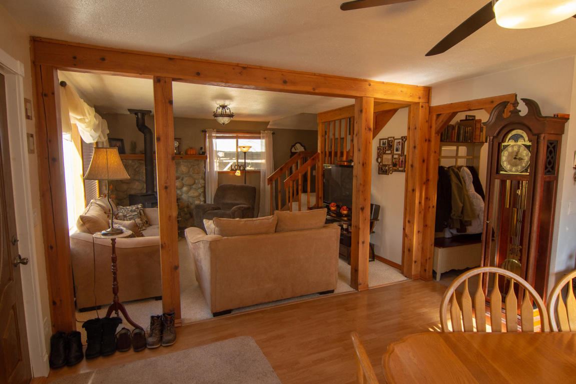502 Harworth Road Newport, WA 99156 - Photo 3 of 20 Gallery Image 3