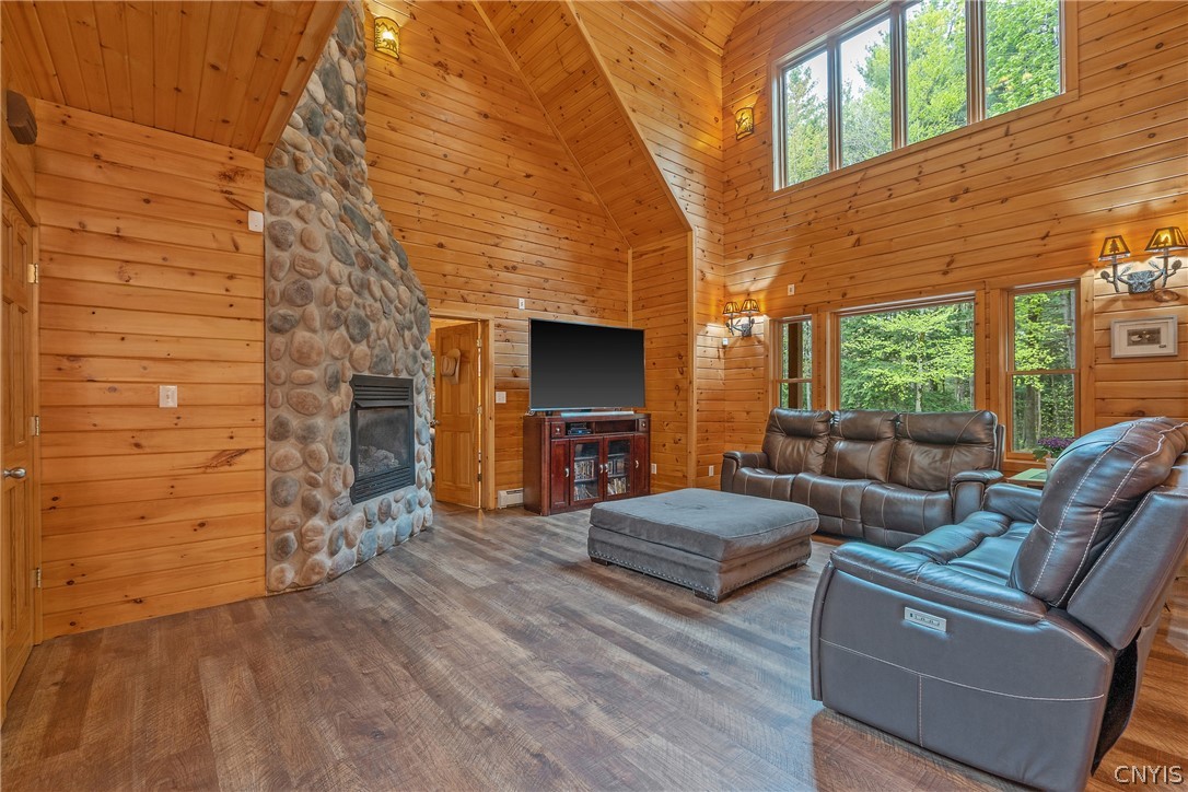 330 Roosevelt Road Constantia, NY 13042 - Photo 5 of 46