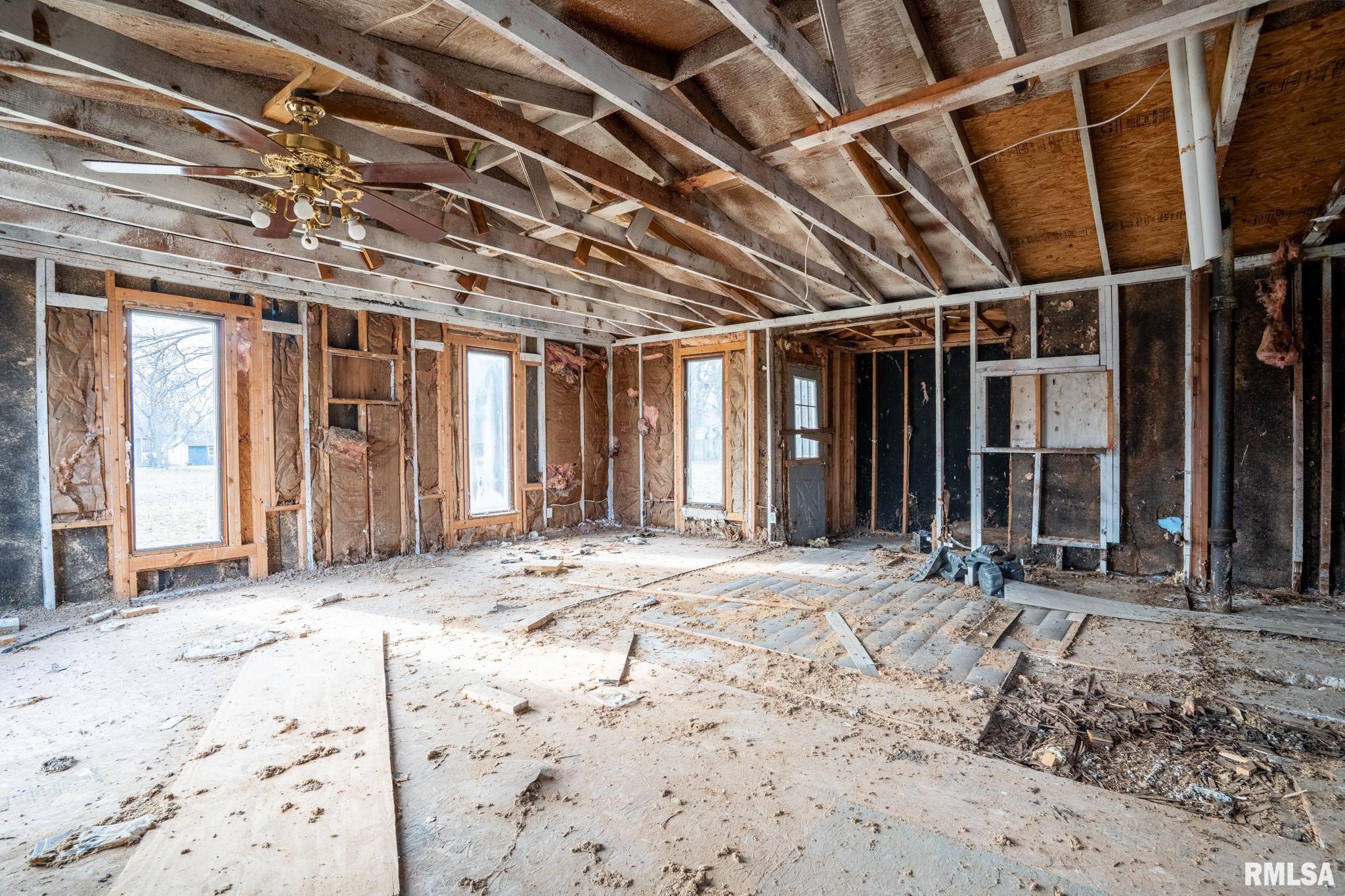 312 South Main Street Royalton, IL 62983 - Photo 13 of 17