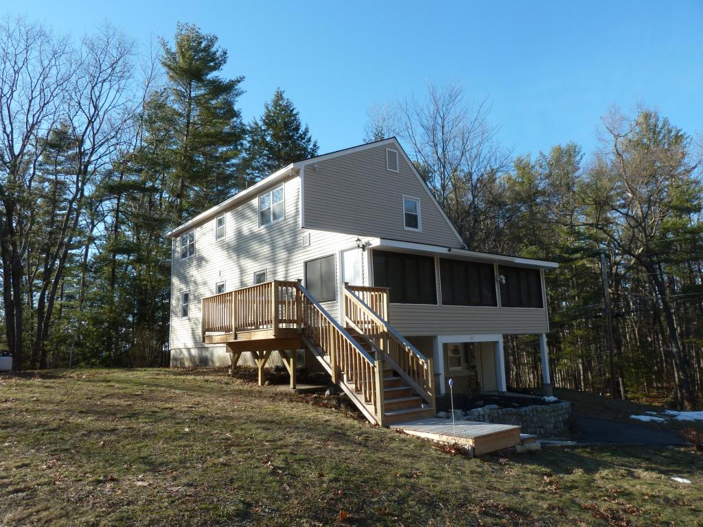 37 Wiley Hill Road Londonderry, NH 03053 - Photo 2 of 32