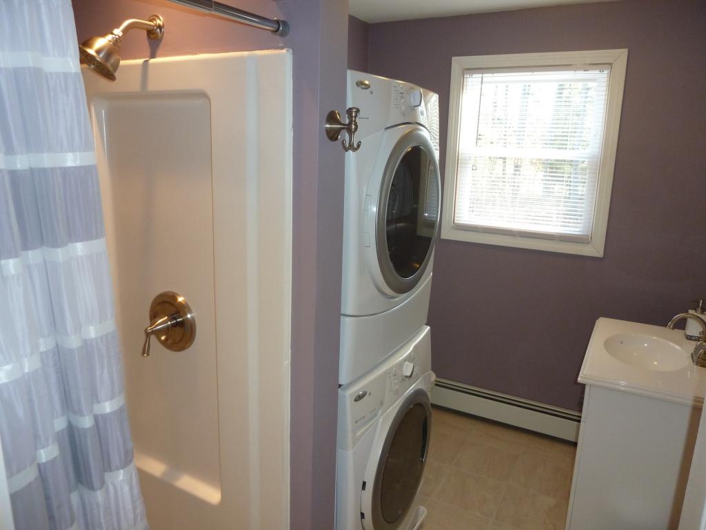 37 Wiley Hill Road Londonderry, NH 03053 - Photo 14 of 32