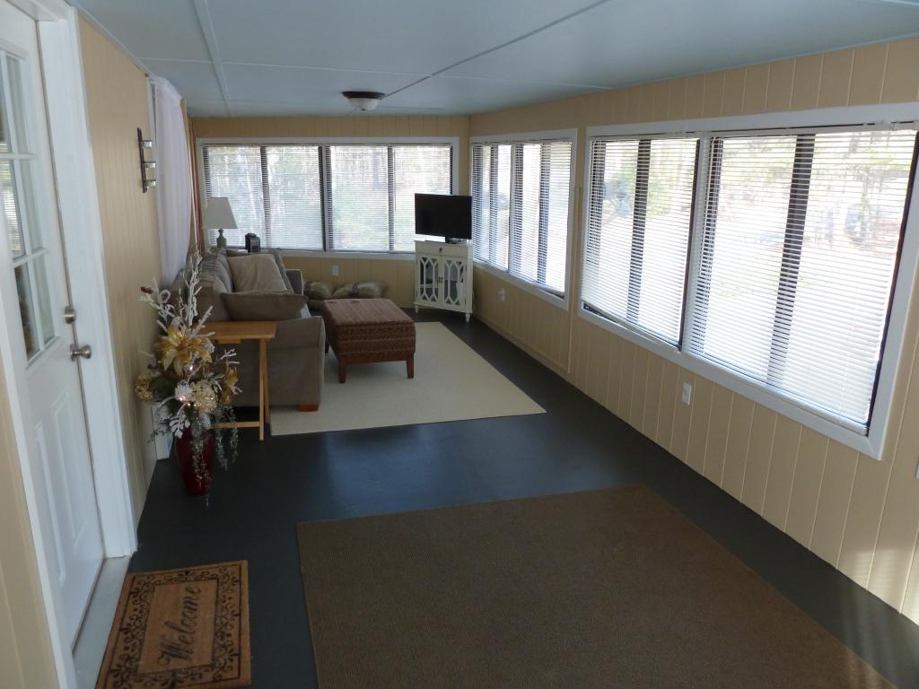 37 Wiley Hill Road Londonderry, NH 03053 - Photo 9 of 32