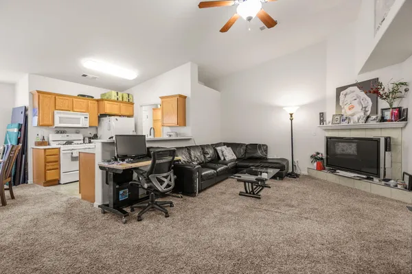 $245,000 | 732 Stonebriar Trail, Redding, CA 96003