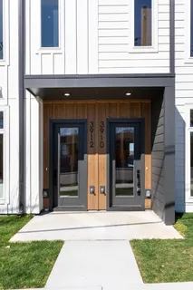 a view of entrance of the house