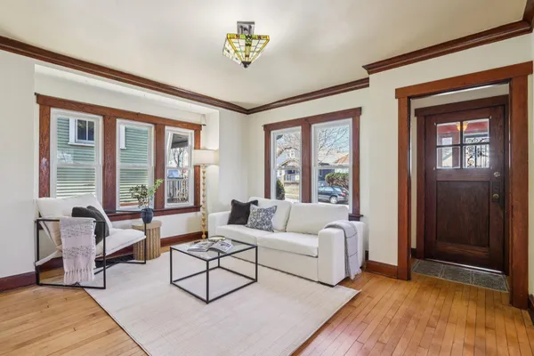 $289,000 | 817 East Otjen Street, Milwaukee, WI 53207