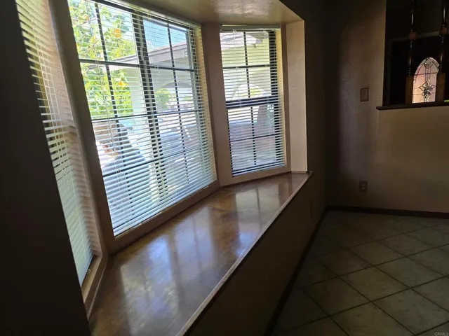 $385,000 | 704 South H Street, Imperial, CA 92251