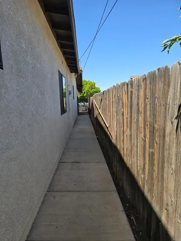 $385,000 | 704 South H Street, Imperial, CA 92251