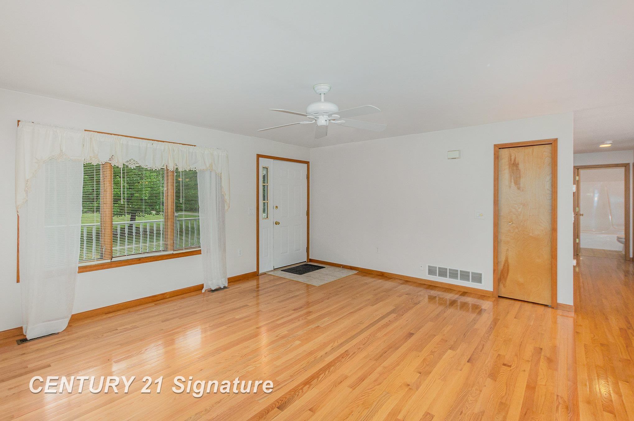 1903 South Rolland Road Remus, MI 49340 - Photo 2 of 34