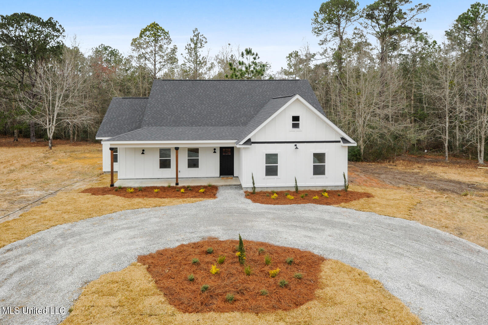 19085 East Highland Drive Saucier, MS 39574 - Photo 4 of 28 202591_004_1600x1067_mls