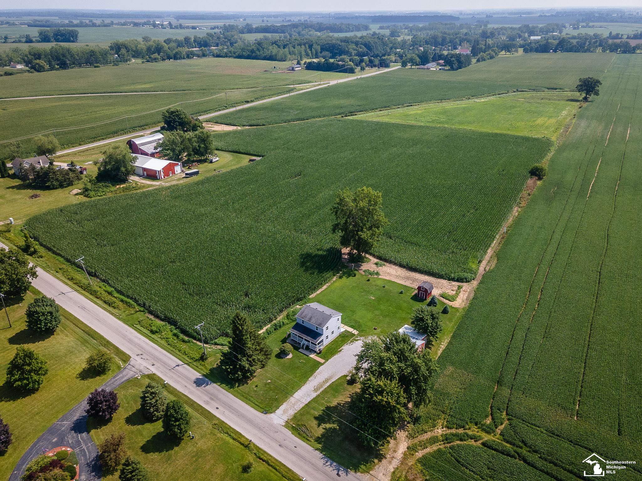 8383 Dixon Road Monroe, MI 48161 - Photo 25 of 30 50118490-24.JPG