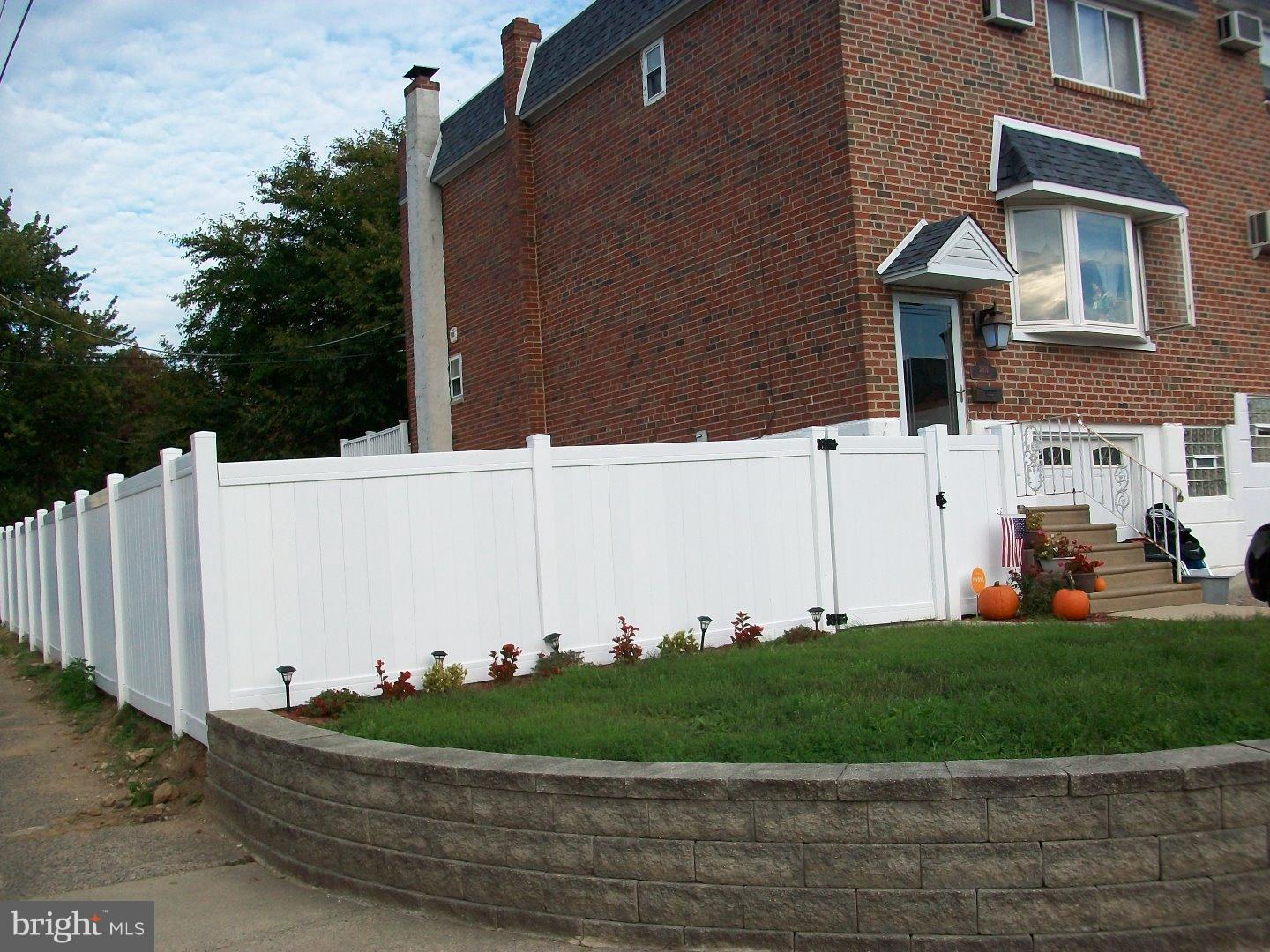 3801 Nedla Road Philadelphia, PA 19154 - Photo 2 of 20 Gallery Image 2