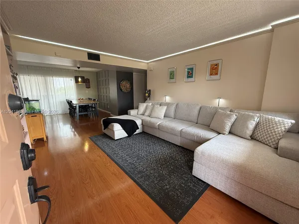 $314,999 | 17000 Northwest 67th Avenue, Unit 402, Hialeah, FL 33015
