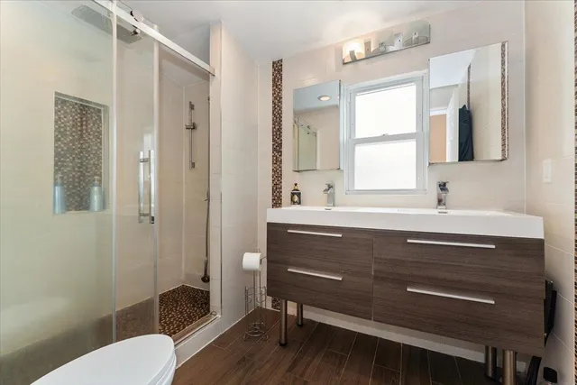 $899,000 | 1434 Noel Avenue, Hewlett, NY 11557