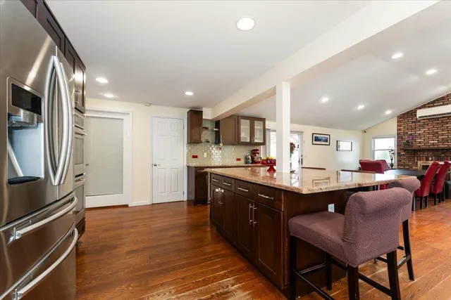 $899,000 | 1434 Noel Avenue, Hewlett, NY 11557