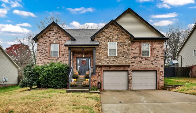 $2,500 | 1838 Patricia Drive, Clarksville, TN 37040