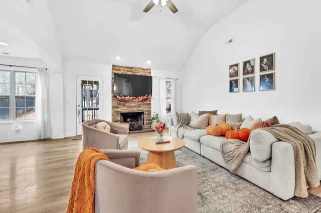 $2,500 | 1838 Patricia Drive, Clarksville, TN 37040