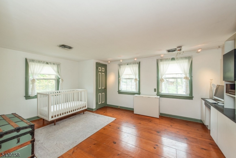 839 Rifle Camp Road Woodland Park, NJ 07424 - Photo 23 of 34 Gallery Image 23