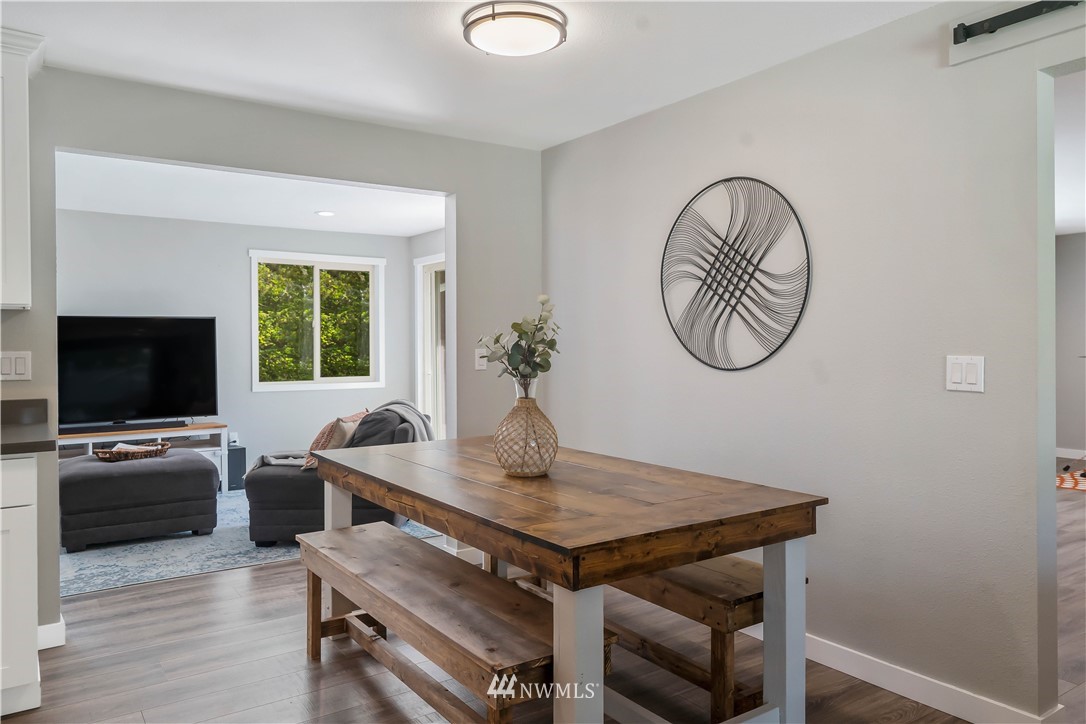 14424 158th Place Southeast Renton, WA 98059 - Photo 12 of 35 Gallery Image 12