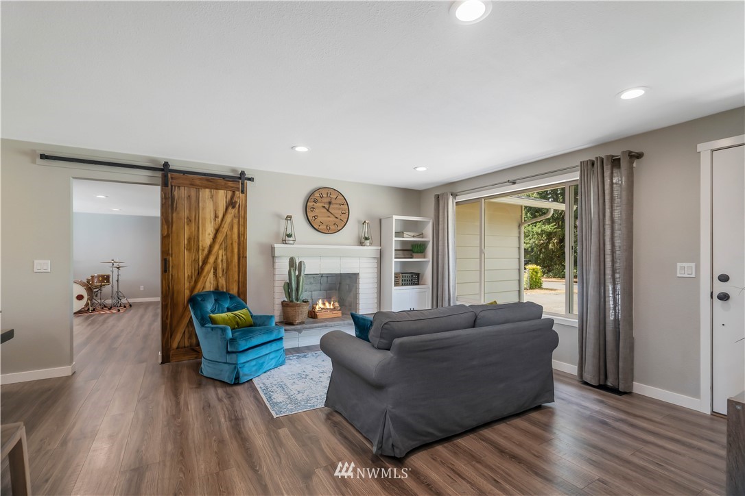 14424 158th Place Southeast Renton, WA 98059 - Photo 13 of 35 Gallery Image 13