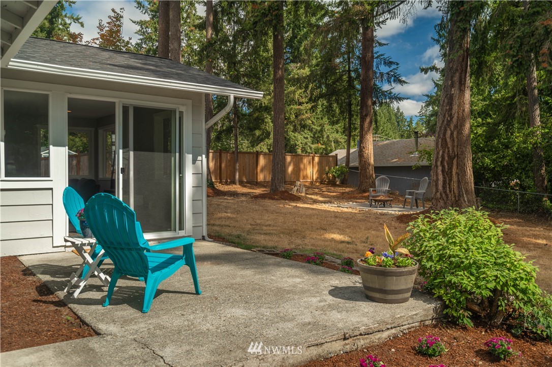 14424 158th Place Southeast Renton, WA 98059 - Photo 17 of 35 Gallery Image 17