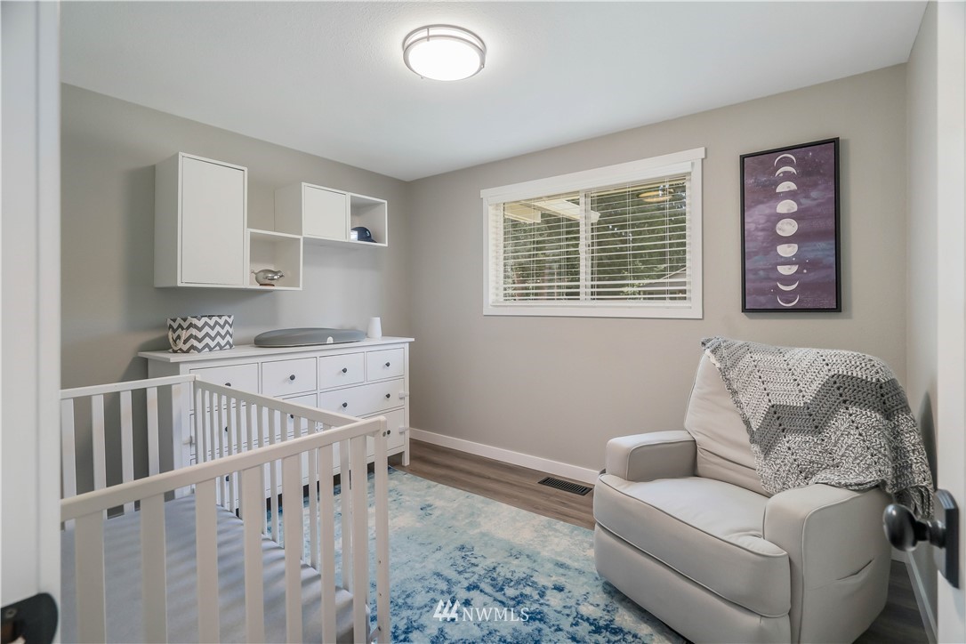 14424 158th Place Southeast Renton, WA 98059 - Photo 21 of 35 Gallery Image 21