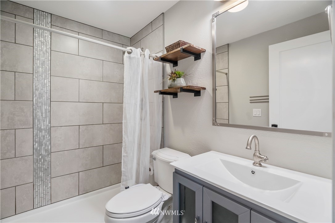 14424 158th Place Southeast Renton, WA 98059 - Photo 25 of 35 Gallery Image 25