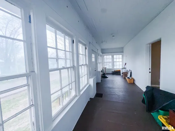 $147,000 | 300 West Goodall Street, Marion, IL 62959