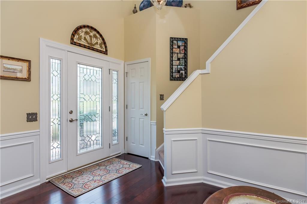518 Clearbrook Road Matthews, NC 28105 - Photo 2 of 24 Gallery Image 2