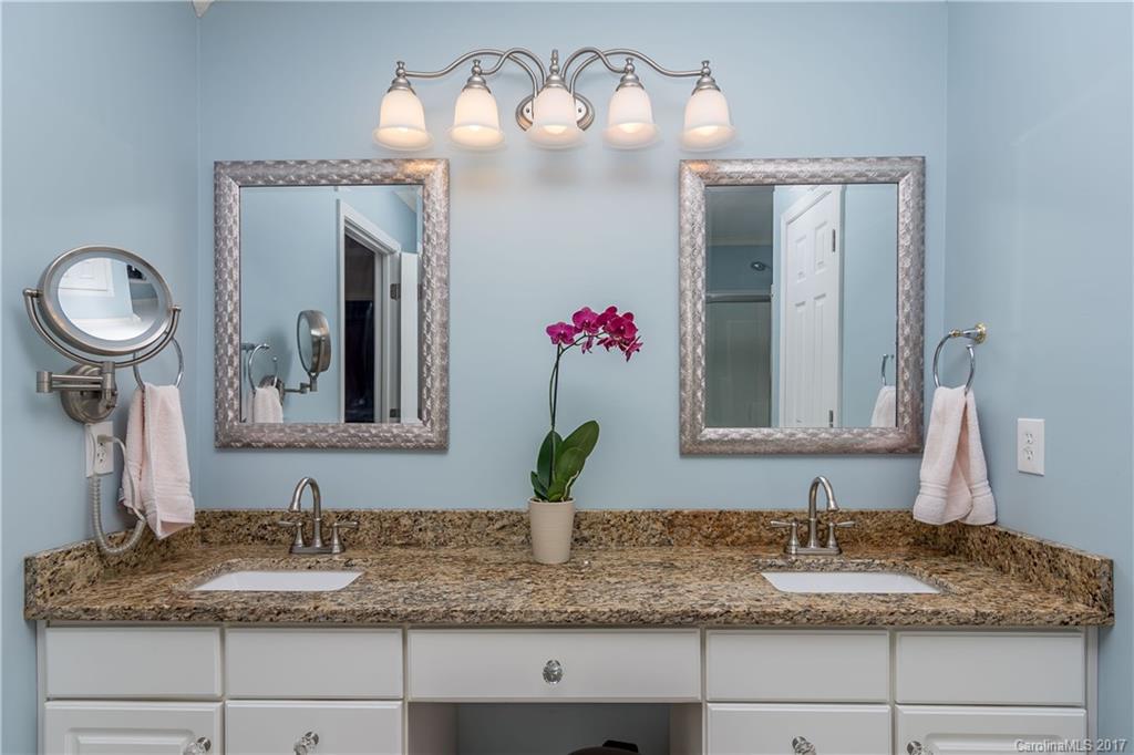 518 Clearbrook Road Matthews, NC 28105 - Photo 15 of 24 Gallery Image 15