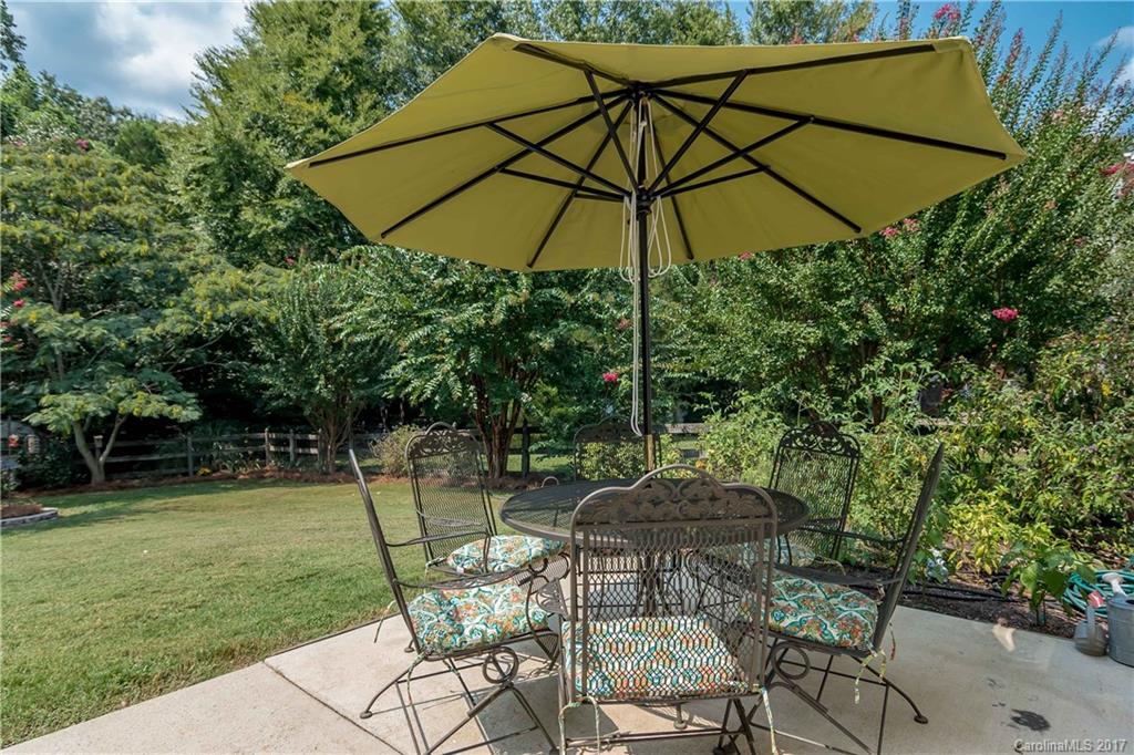 518 Clearbrook Road Matthews, NC 28105 - Photo 20 of 24 Gallery Image 20