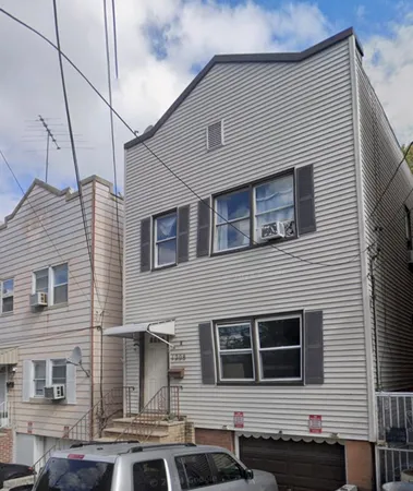 $2,000 | 1208 50th Street, Unit 1, North Bergen, NJ 07047