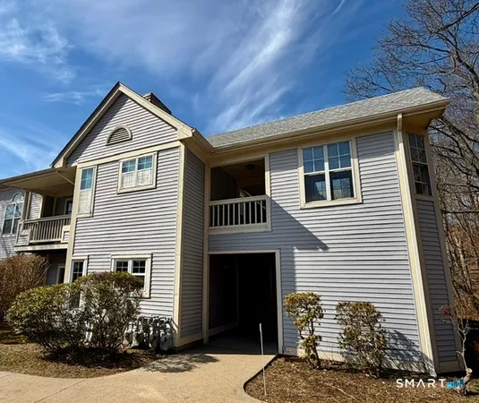 $228,000 | 75 Redwood Drive, Unit 907, East Haven, CT 06513