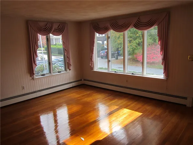 $399,900 | 29 Valley Street, Cranston, RI 02920