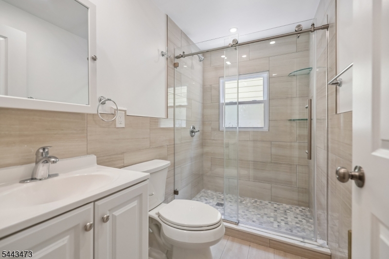 19 Rosedale Avenue, Unit 1 Montclair, NJ 07042 - Photo 13 of 23