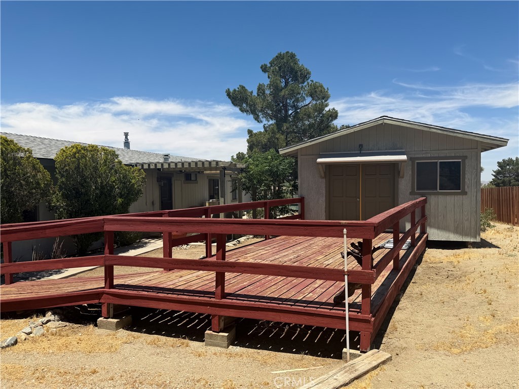 11471 Alta Vista Road Pinon Hills, CA 92372 - Photo 21 of 36