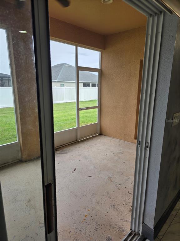 2850 Sheldon Street Lakeland, FL 33813 - Photo 51 of 59 a view of an empty room and a window