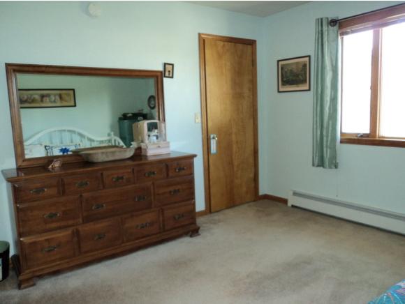 2306 Highgate Road St. Albans, VT 05478 - Photo 15 of 35