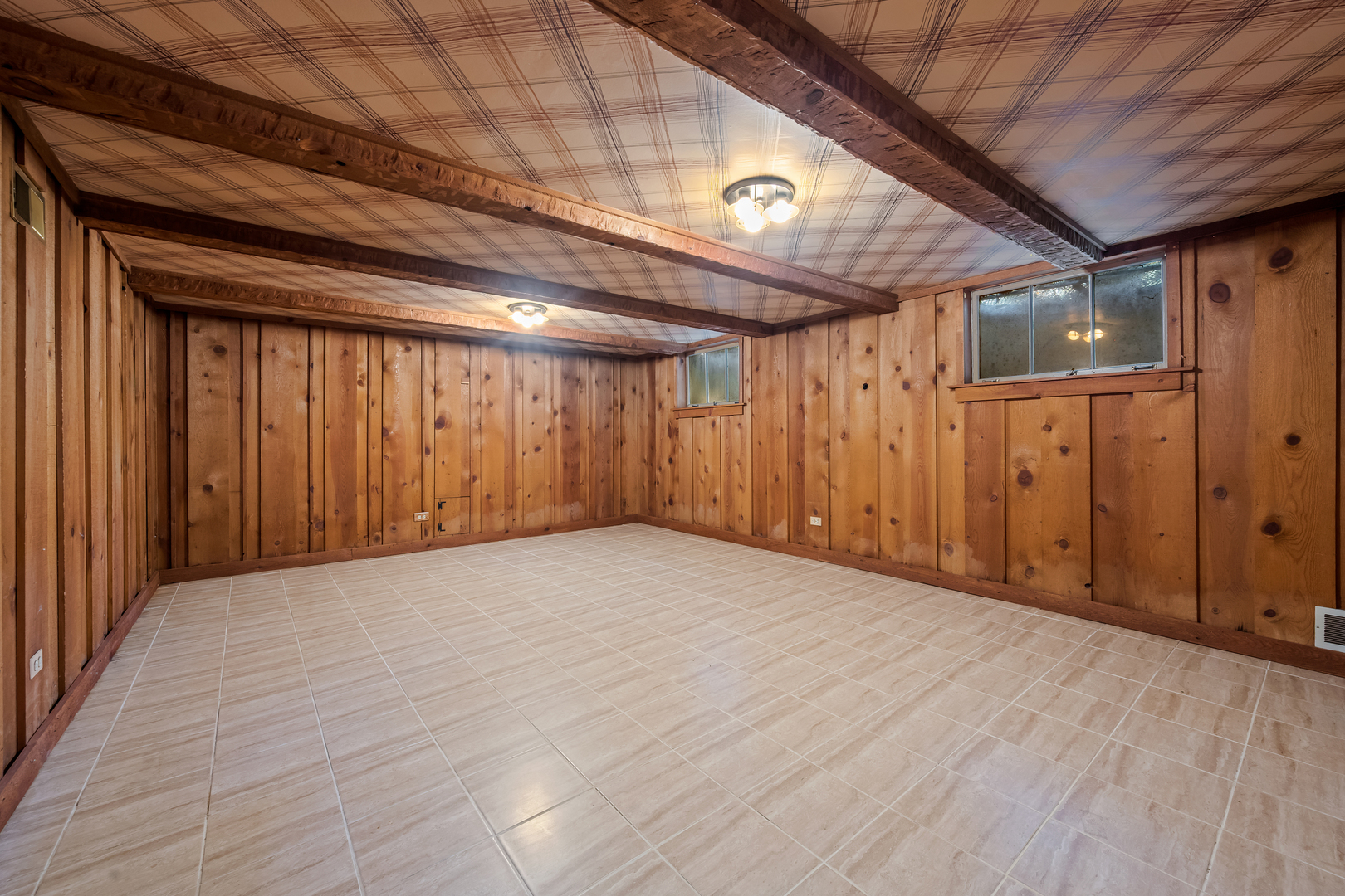 633 Forest Road Glenview, IL 60025 - Photo 20 of 25 Gallery Image 20