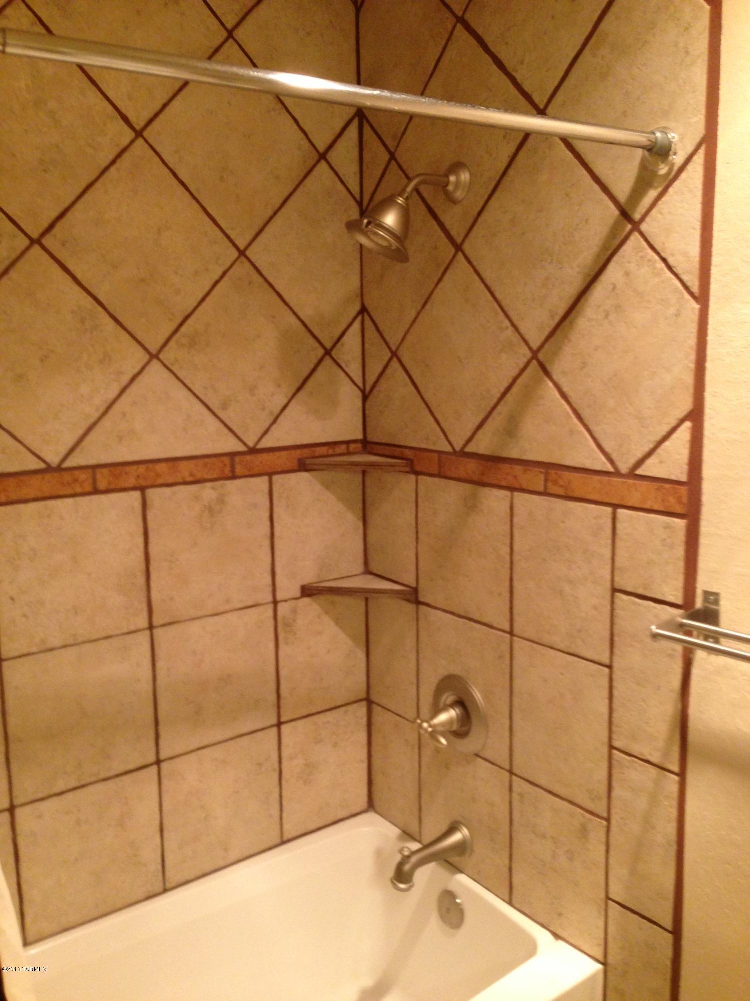 3750 North Country Club Road, Unit 22 Tucson, AZ 85716 - Photo 6 of 9