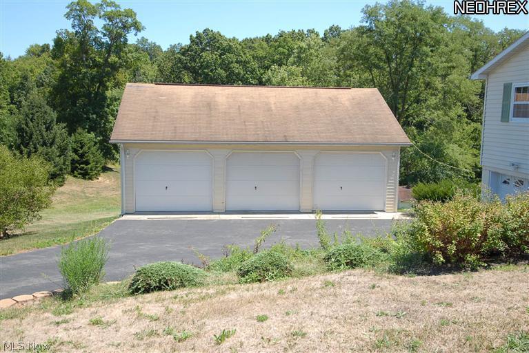 700 Jersey Ridge Road Zanesville, OH 43701 - Photo 4 of 22 Gallery Image 4