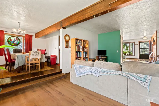 $460,000 | 4 North 100 West, Fairfield, ID 83327