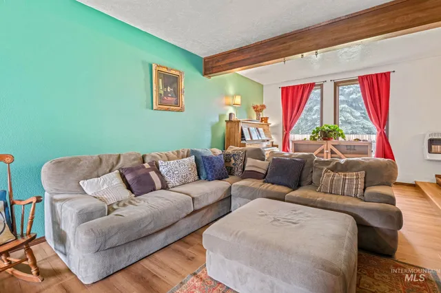 $460,000 | 4 North 100 West, Fairfield, ID 83327