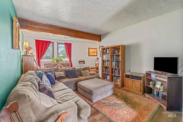 $460,000 | 4 North 100 West, Fairfield, ID 83327