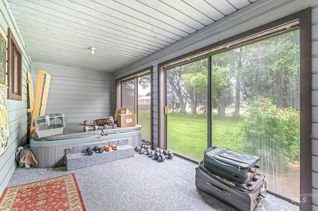 $460,000 | 4 North 100 West, Fairfield, ID 83327