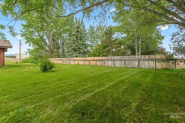 $460,000 | 4 North 100 West, Fairfield, ID 83327